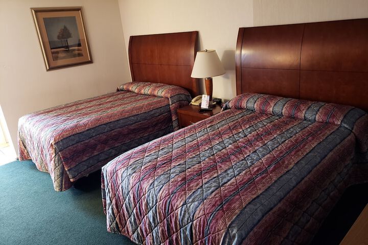 Room 27 of 37