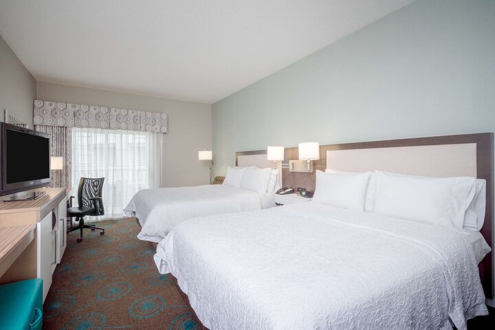 Hampton Inn & Suites Chincoteague Waterfront