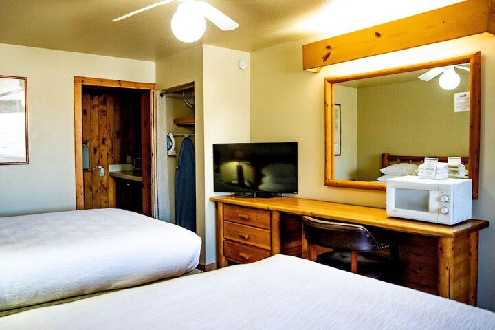 Room 14 of 34