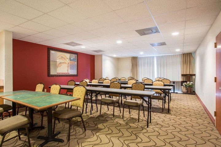 Comfort Suites Fort Pierce I-95