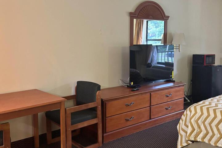 Travelodge by Wyndham Alachua