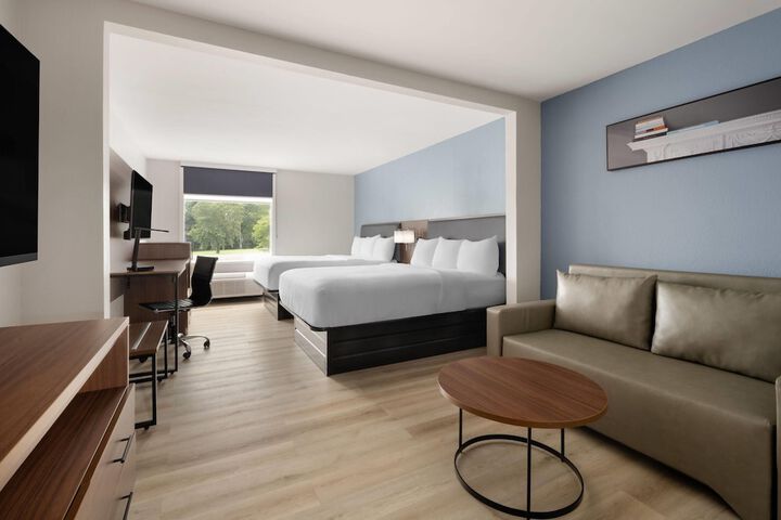 Wingate by Wyndham Dublin Near Claytor Lake State Park