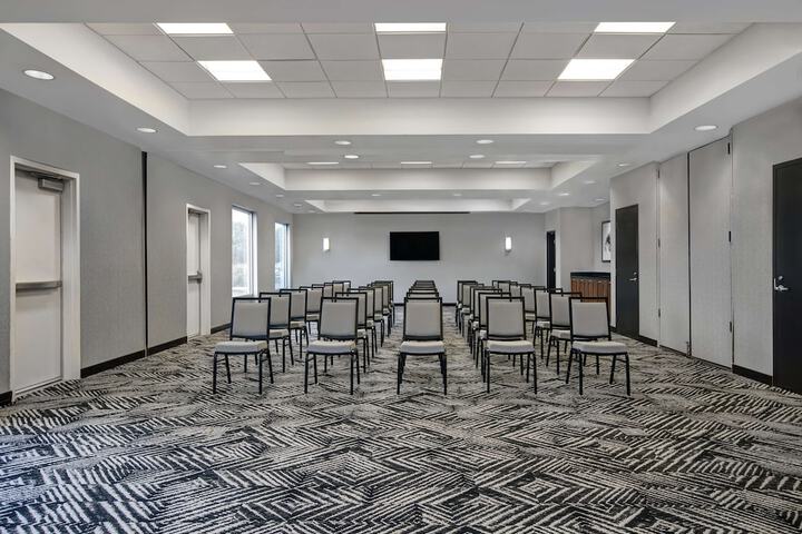 Hyatt Place Jackson / Ridgeland