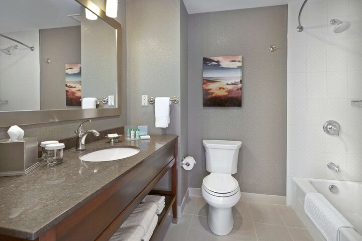 Room 16 of 39