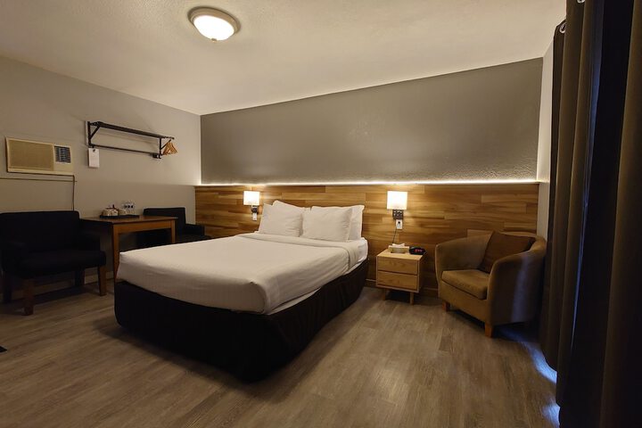 Timberland Inn