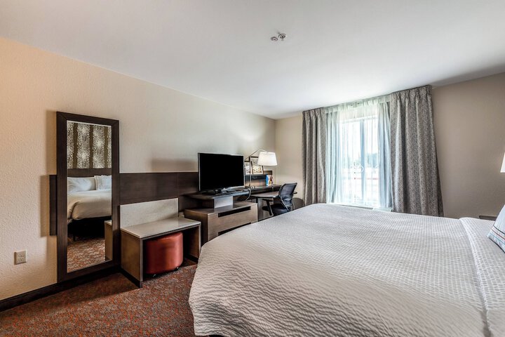 Fairfield Inn & Suites by Marriott St. Joseph Stevensville