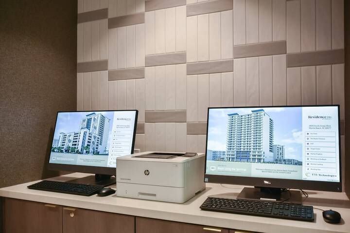 Business Center 61 of 62