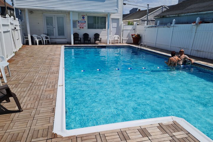 Pool 5 of 27