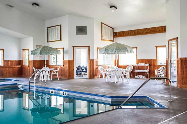 Pool 6 of 54