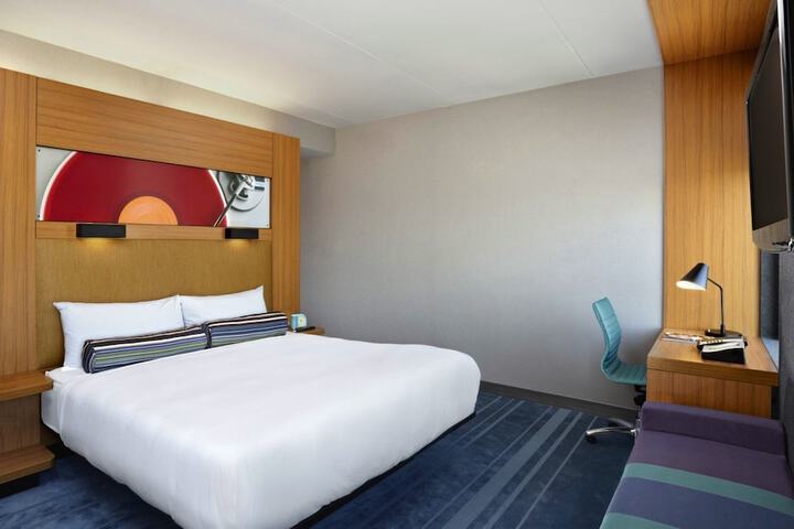 Aloft by Marriott Mount Laurel