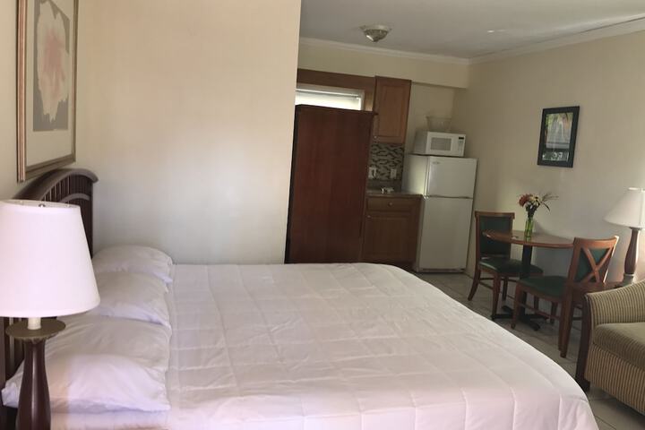 Room 9 of 39