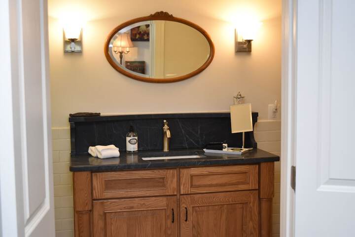 Inn at Evergreen