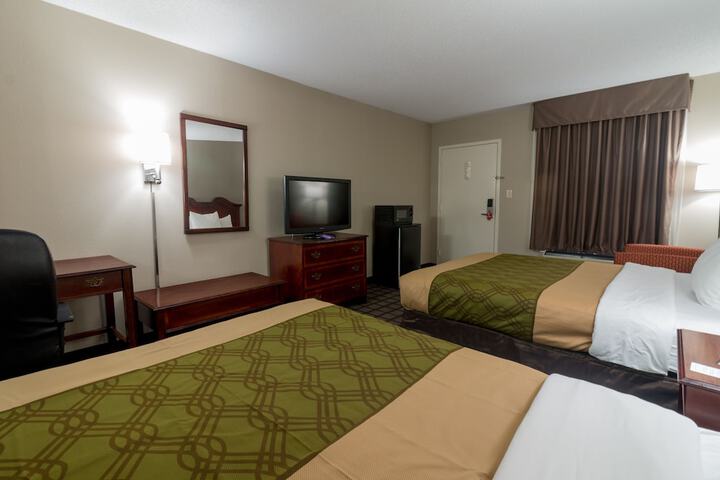 Room 10 of 36