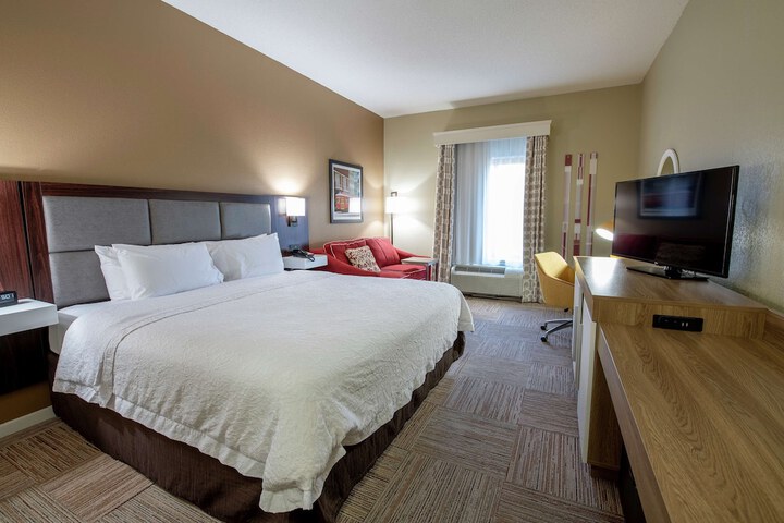 Room 11 of 29