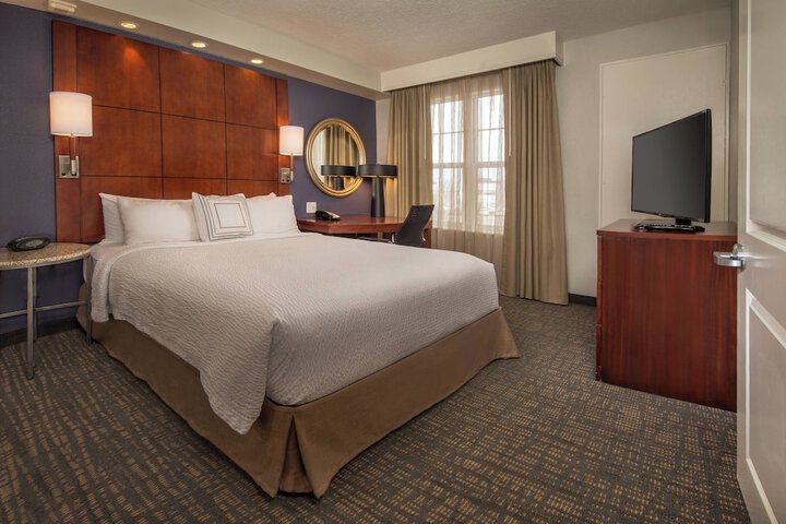 Residence Inn by Marriott Dulles Airport at Dulles 28 Centre