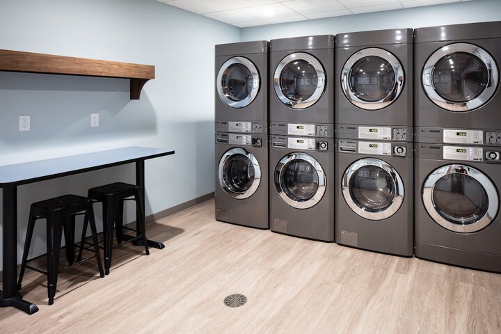 Staybridge Suites Iowa City Coralville by IHG