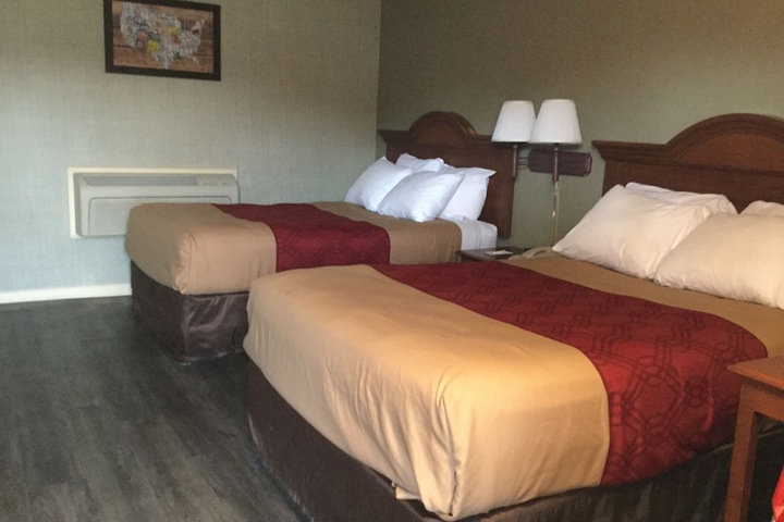 Room 13 of 39