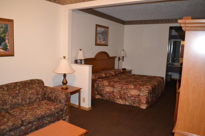 Room 36 of 46