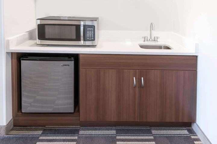 Microtel Inn by Wyndham Victor / Rochester