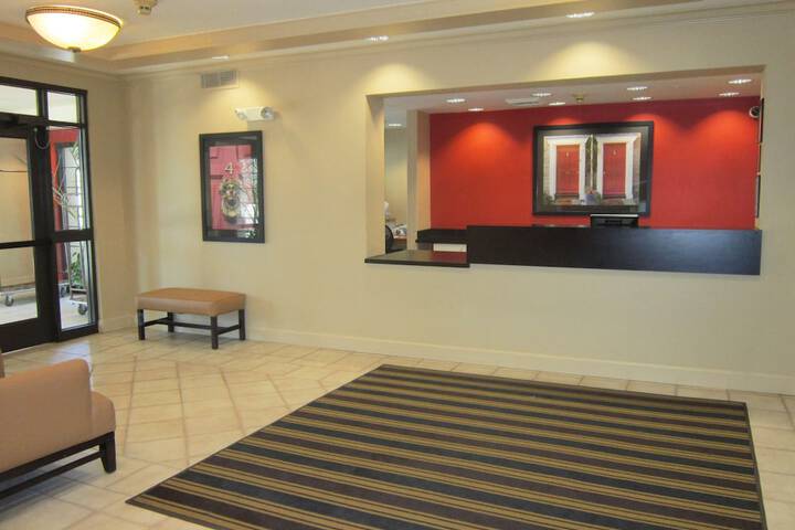 Hotel Interior 4 of 28