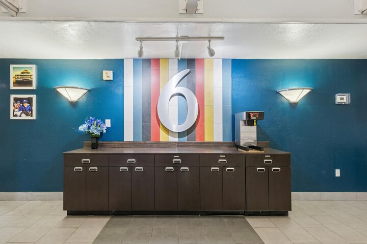 Motel 6 Piscataway NJ