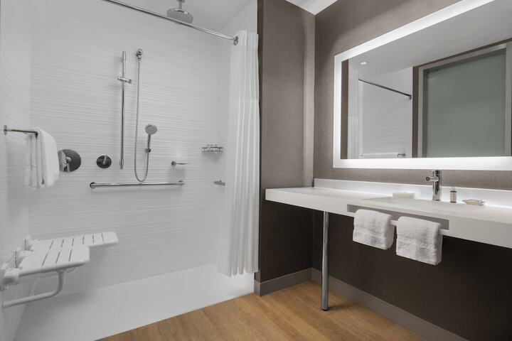 AC Hotel Fort Lauderdale Sawgrass Mills / Sunrise