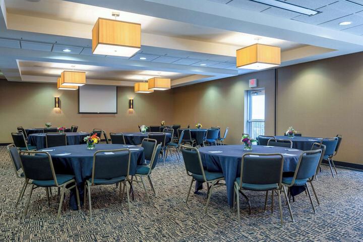 Wyndham Noblesville