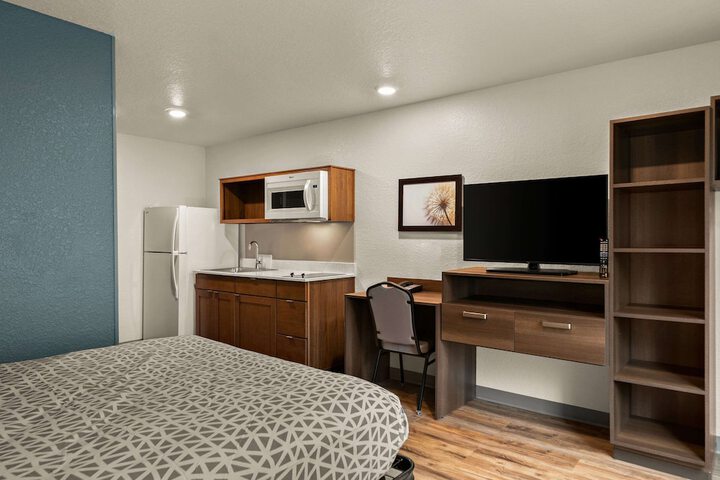 Room 10 of 26