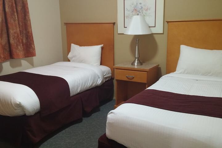 Room 35 of 52