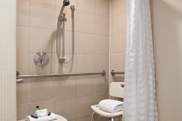 Embassy Suites by Hilton Boston Marlborough