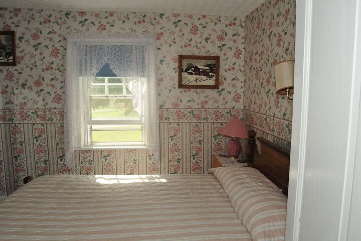 Room 66 of 84