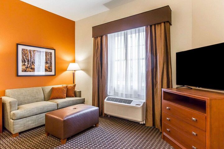Room 20 of 39