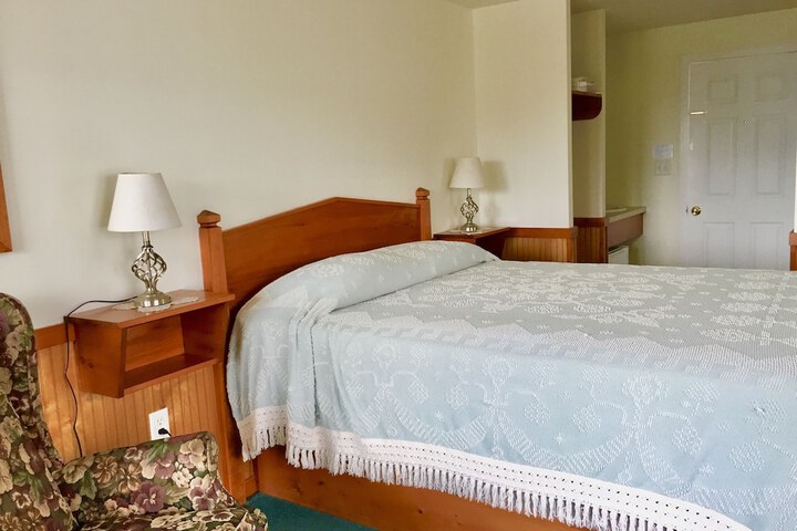 Room 14 of 62