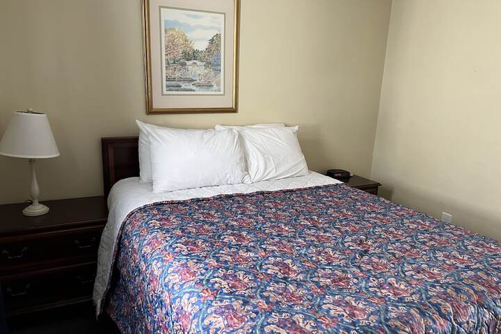 Room 51 of 93