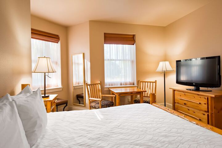 Room 19 of 28