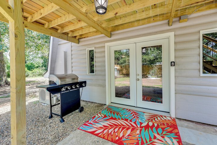 Family-friendly Broken Bow Home w / Grill!
