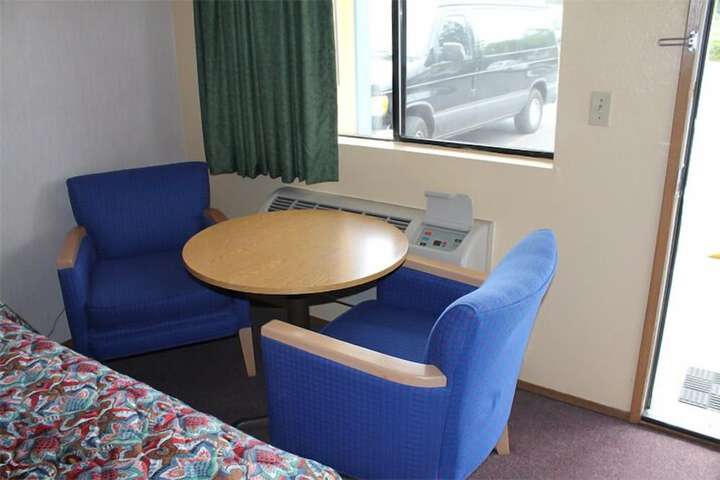 Room 5 of 29