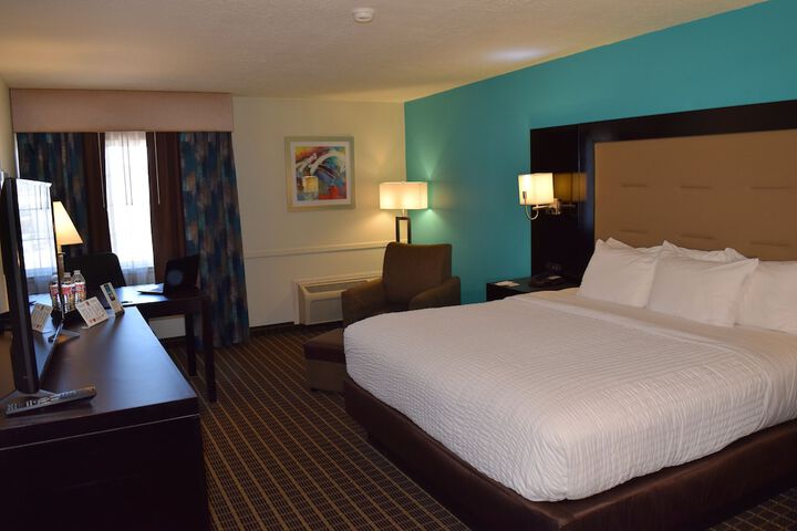 Room 13 of 22