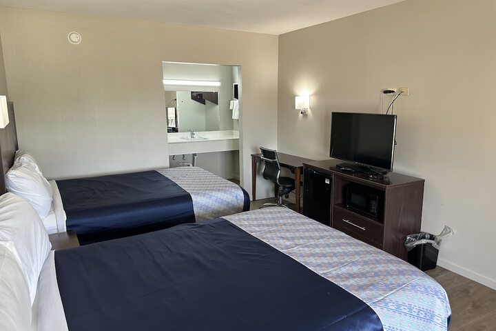 Room 13 of 13