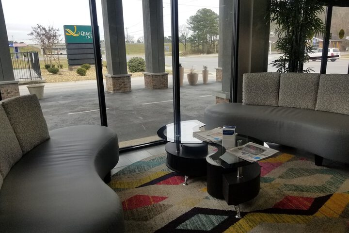 Quality Inn Calhoun North I-75