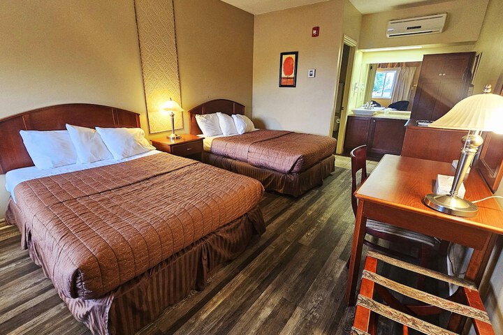 Room 58 of 84