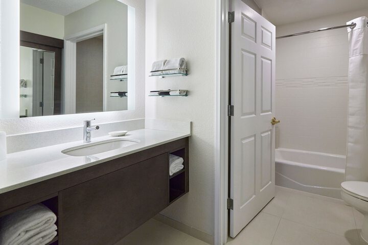 Room 20 of 47