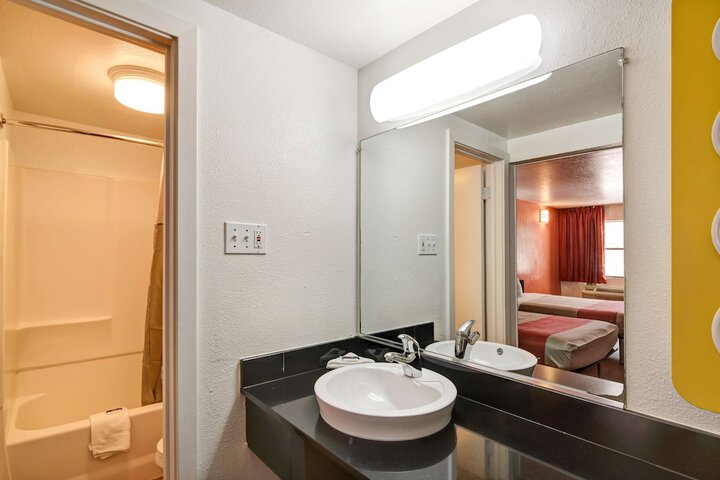 Room 20 of 30
