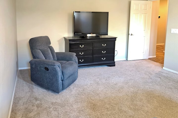 Near Parks & Golf: Maricopa Home w / Covered Patio!