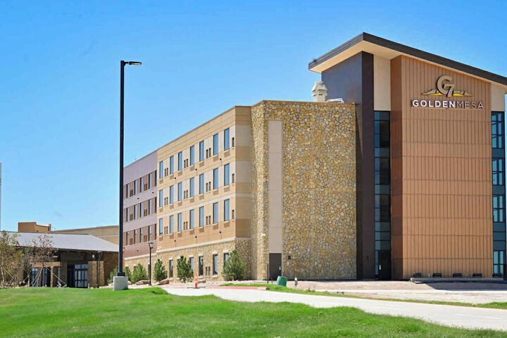 Golden Mesa Hotel
