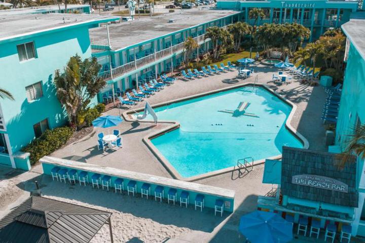 Thunderbird Beach Resort