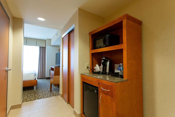 Room 21 of 69