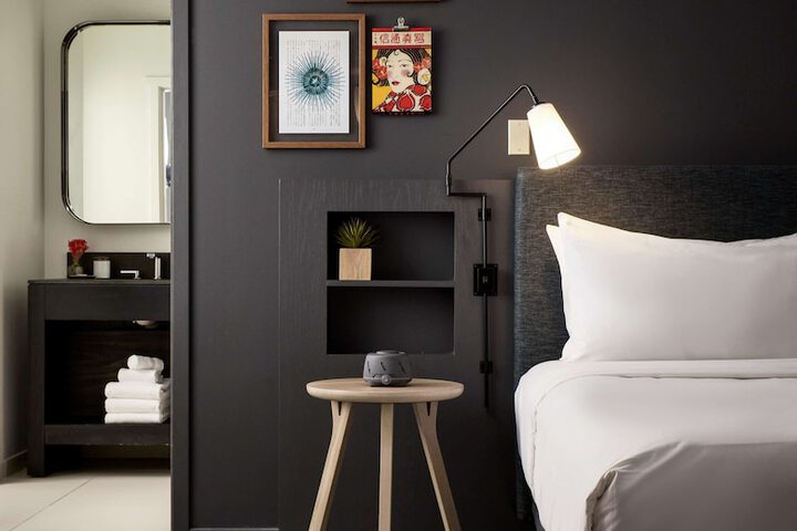 Room 34 of 70