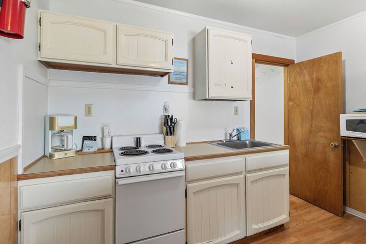 Oceanside Ocean Front Cabins