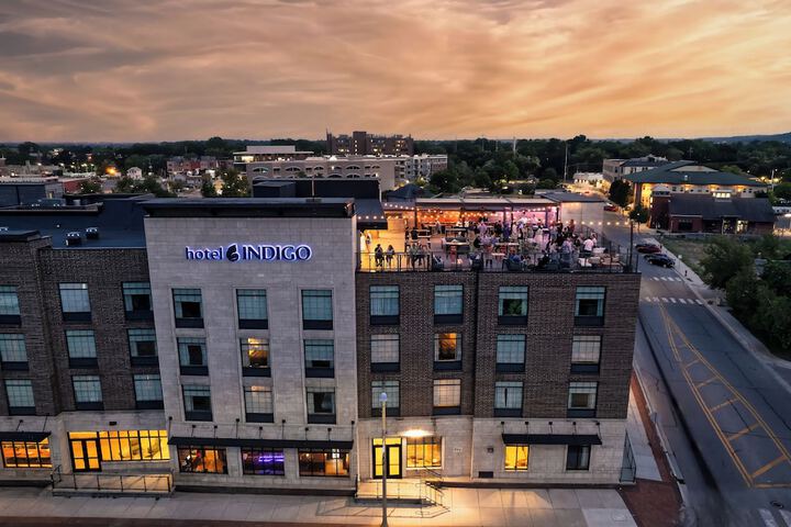 Hotel Indigo Traverse City by IHG